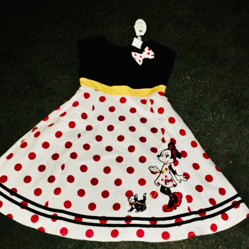 Minnie Mouse Red polka dot dress
